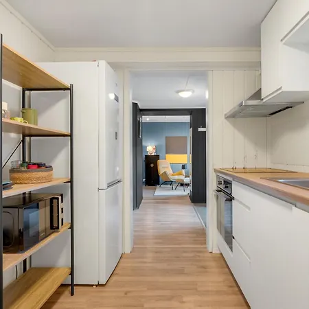 Daire Arctic Escape I Warm & Welcoming I Free Parking Tromsø