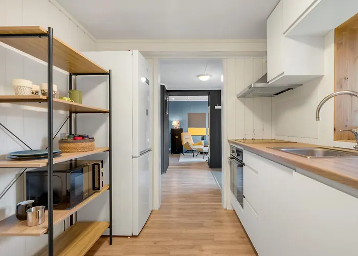 Apartment Arctic Escape I Warm & Welcoming I Free Parking Tromsø
