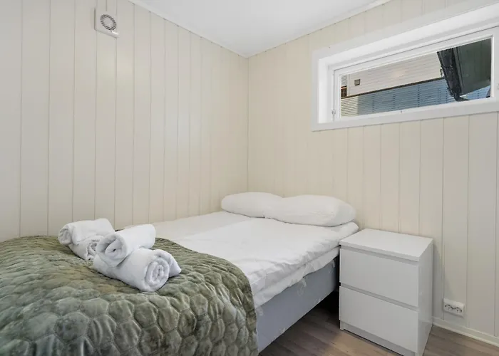 Arctic Escape I Warm & Welcoming I Free Parking *