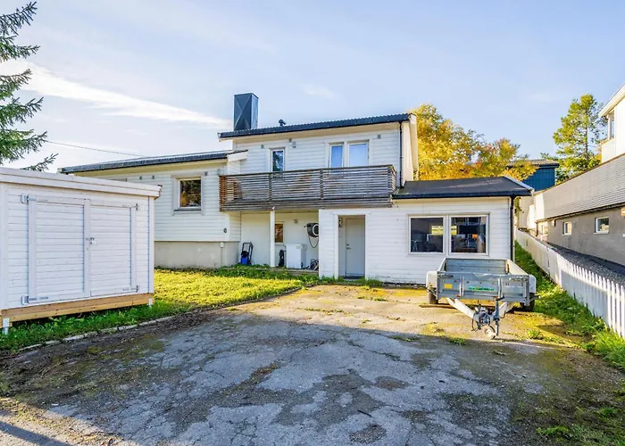 Arctic Escape I Warm & Welcoming I Free Parking アパート